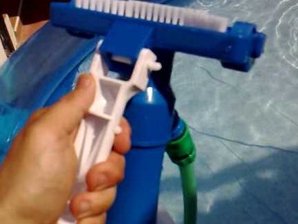 C mo Instalar Un Limpiafondos De Piscina Manual Iborra c-mo-instalar-un-limpiafondos-de-piscina-manual-iborra